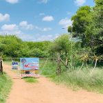 OppiPlasie Old Farm Gate Entrance